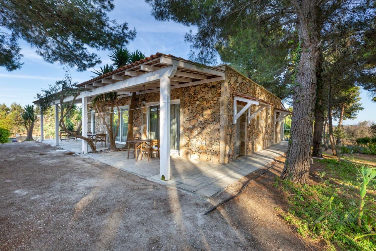 Tenuta Terenzano Torre San Giovanni Ugento Exterior photo